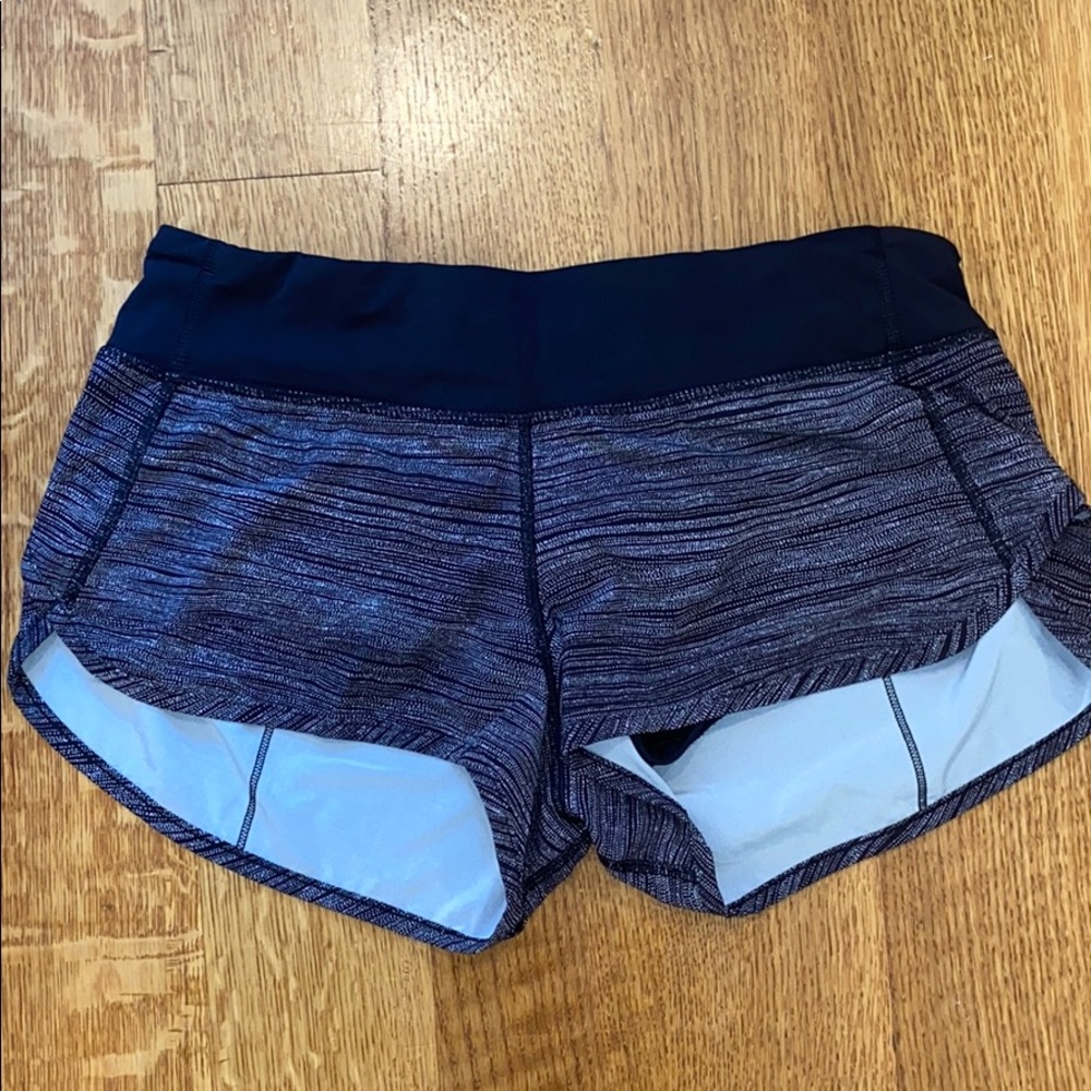 Lululemon stripped athletic shorts
